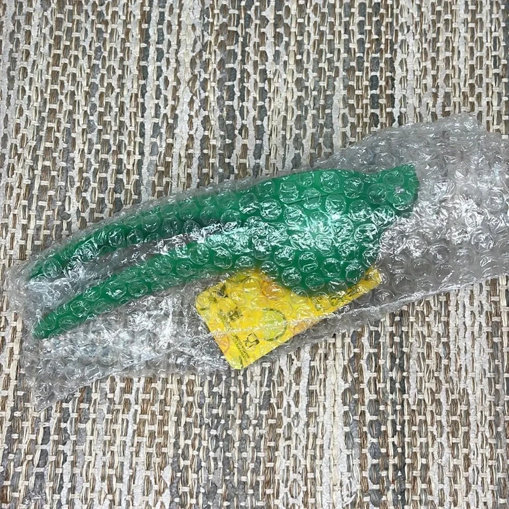 AR+Cook Citrus Juicer Green NWT